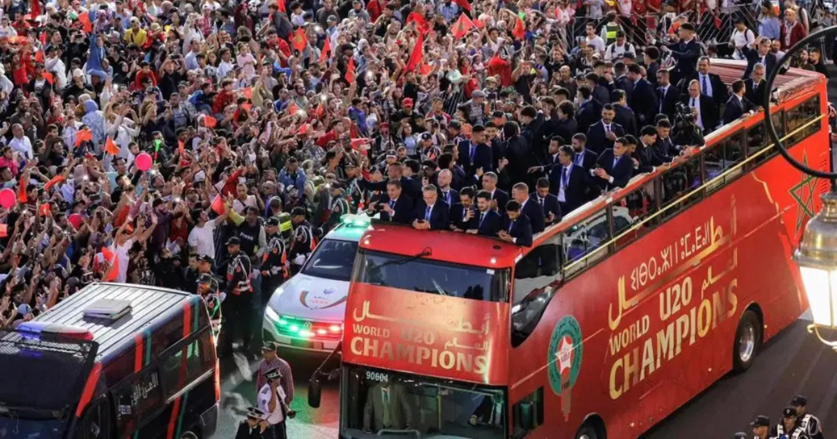 parade des Lionceaux de l'Atlas champions du monde à Rabat