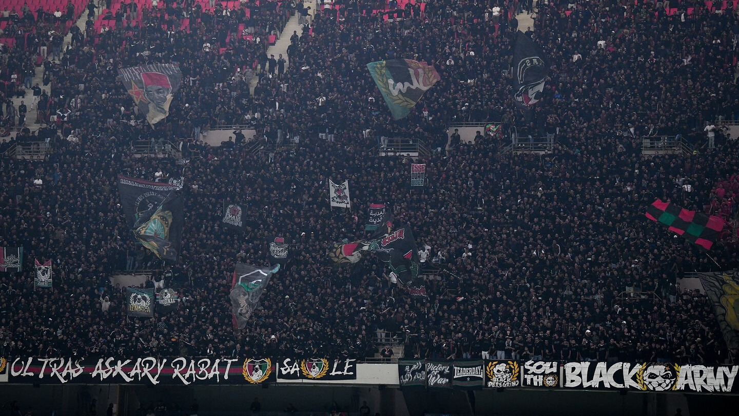 Parcage des ultras de l'AS FAR au stade Moulay Abdellah.