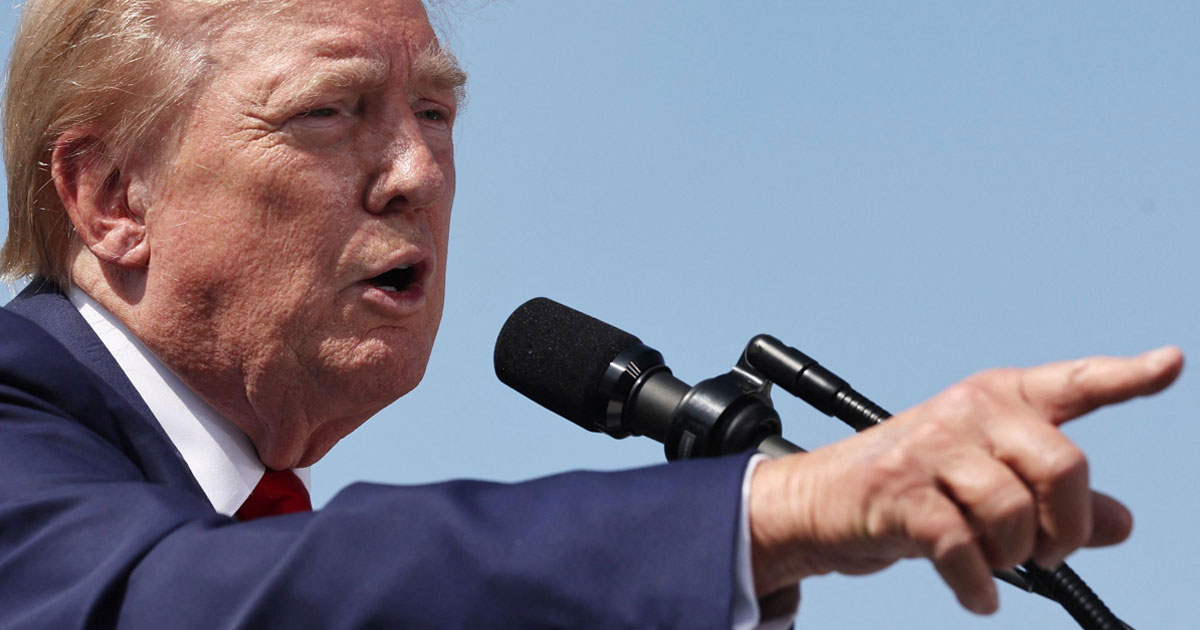 Trump relance la peur du “communisme” pour masquer ses revers électoraux et la colère sociale