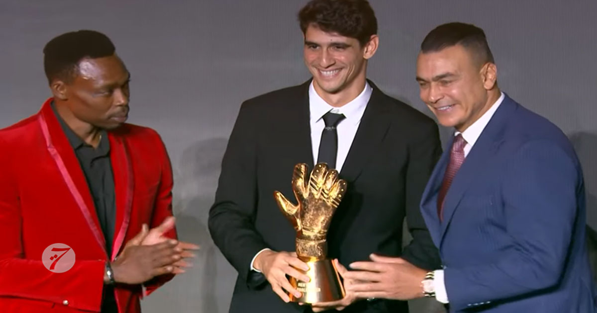 Yassine Bounou sacré meilleur gardien d’Afrique