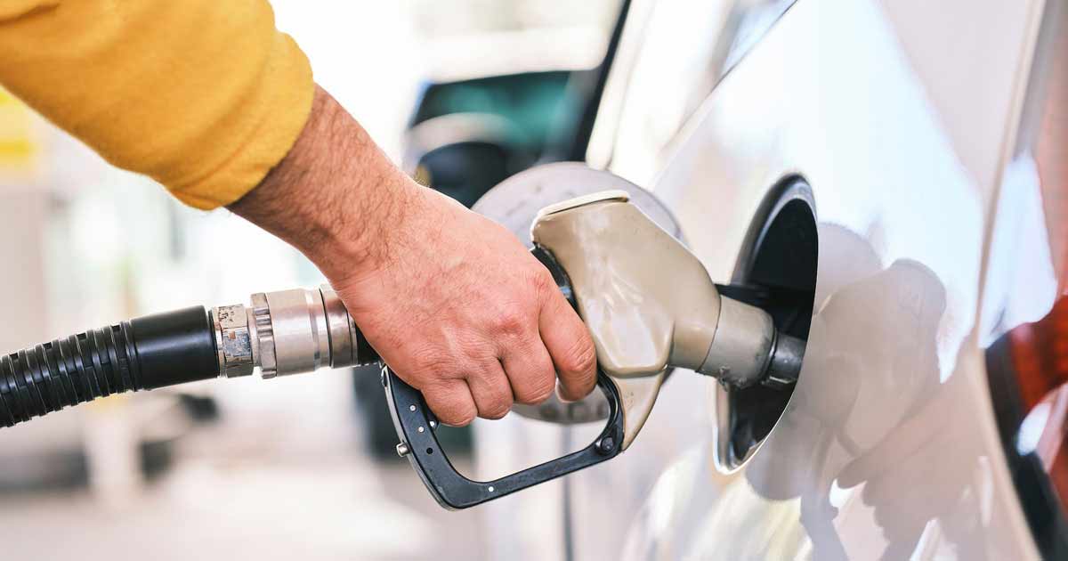 gasoil, essence, carburant, hydrocarbures, prix à la pompe, concurrence, prix du carburant, 