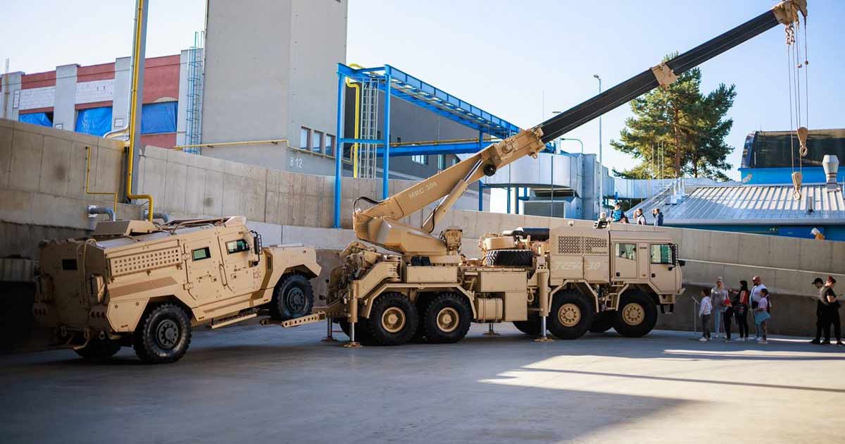 Les FAR se dotent de nouveaux camions de récupération militaires “Treva 30” dans le cadre du partenariat avec la République tchèque