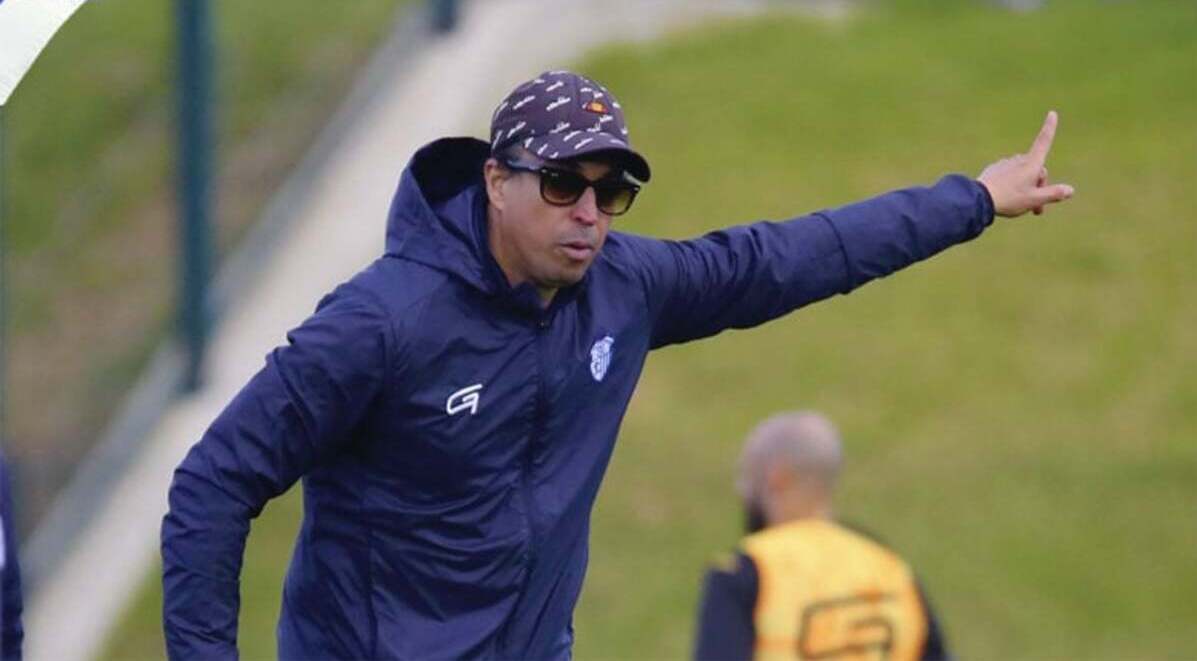 Hilal Tayr, HuSa