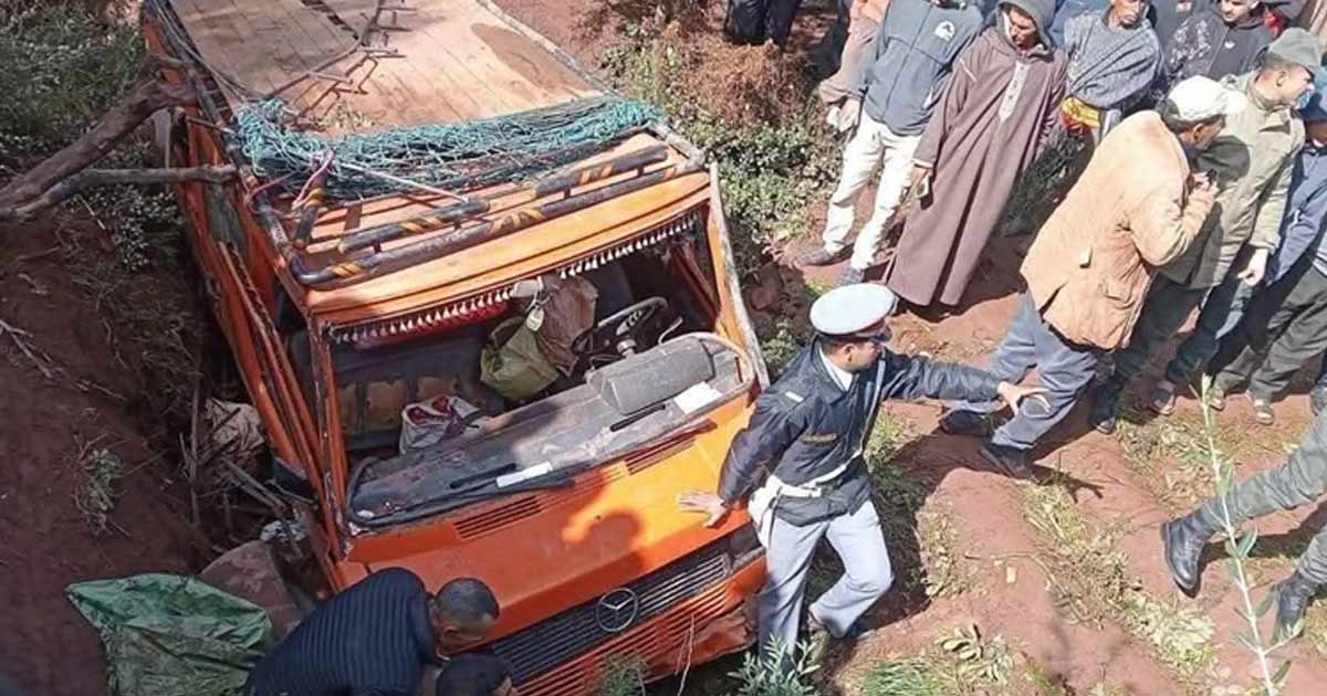Accident grave à Sidi Boulkhalf Iwariden près de Demnate: un véhicule de transport se renverse
