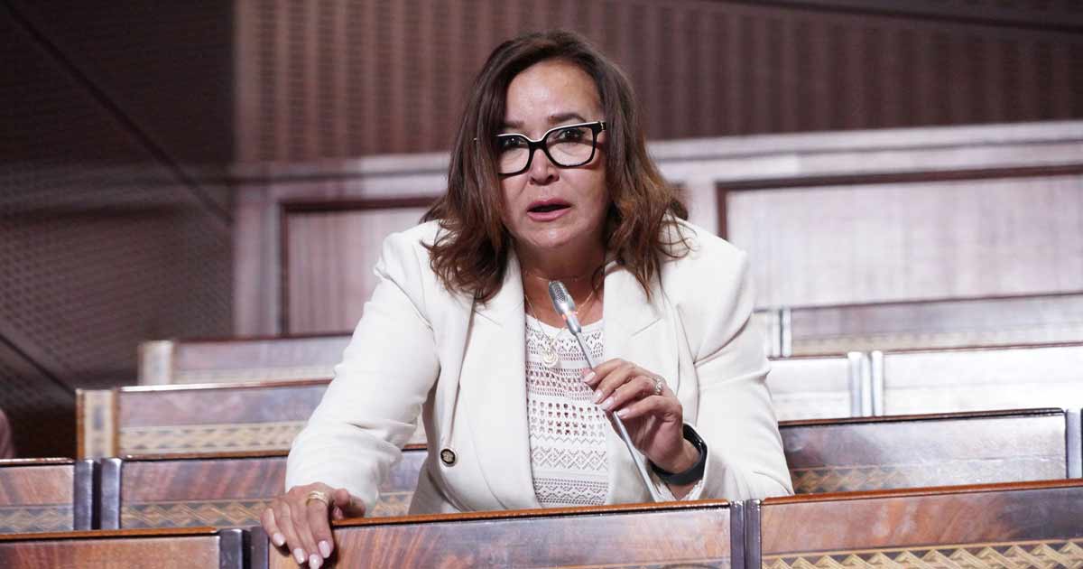 Maroc : la députée Tamni critique la gestion de l’heure supplémentaire et l’absence de débat public
