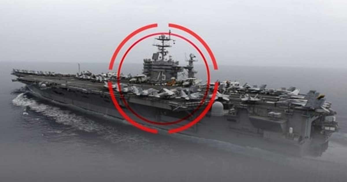 L'Iran dit viser un porte-avions américain, tractations en coulisses