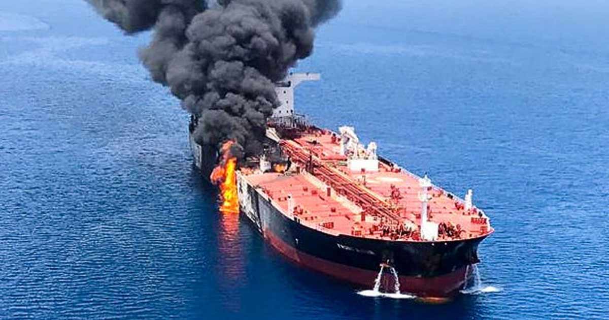 Golfe sous tension : le port d’Oman visé par des drones, Washington appelle au confinement