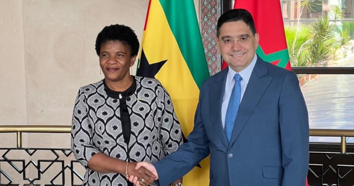 Ilza Maria dos Santos Amado Vaz et Nasser Bourita