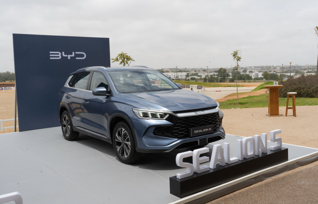 BYD Sealion 5