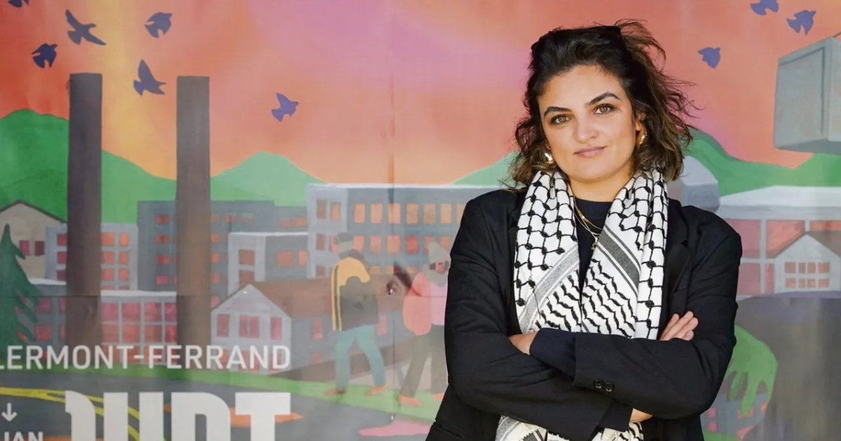 Zineb Kharroubi GenZ212