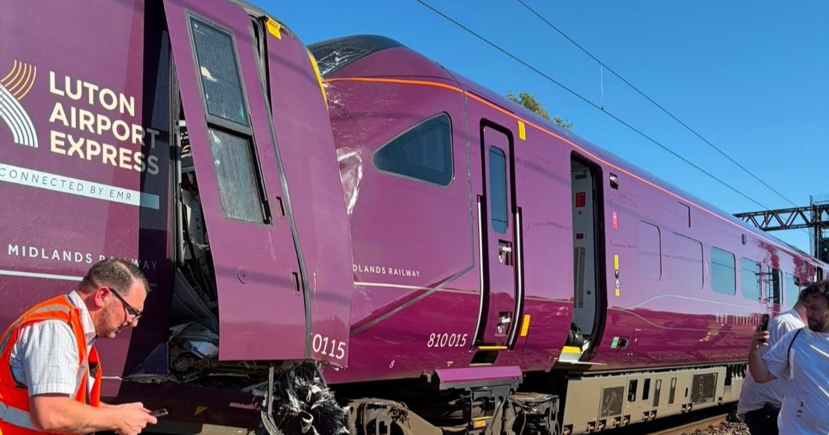collision de trains Bedford_Royaume-Unis