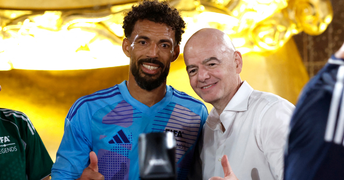 Vozinha et Gianni Infantino